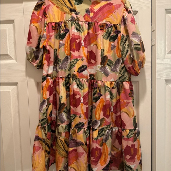 Pink ripple dress - Picture 2 of 3